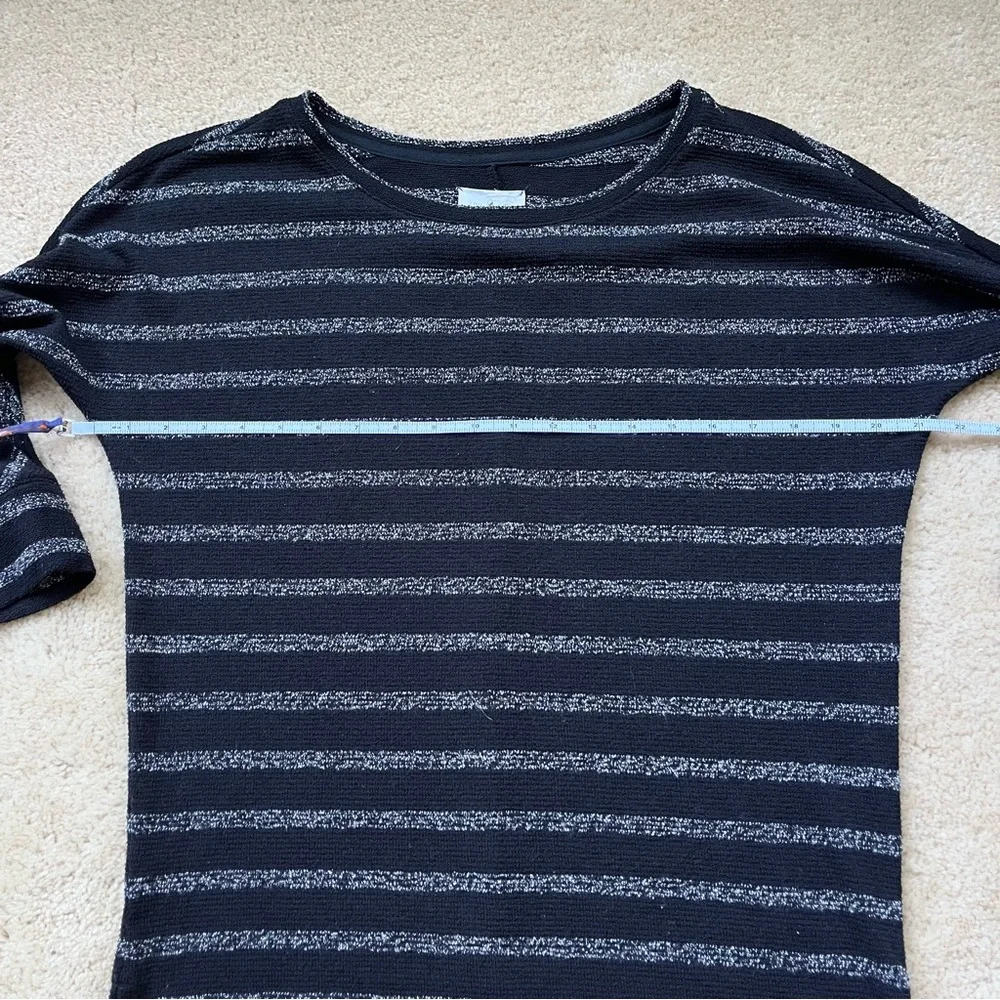 Lou & Grey Women’s Black White Striped Pullover Sweater - Size XS - EUC - Picture 5 of 6